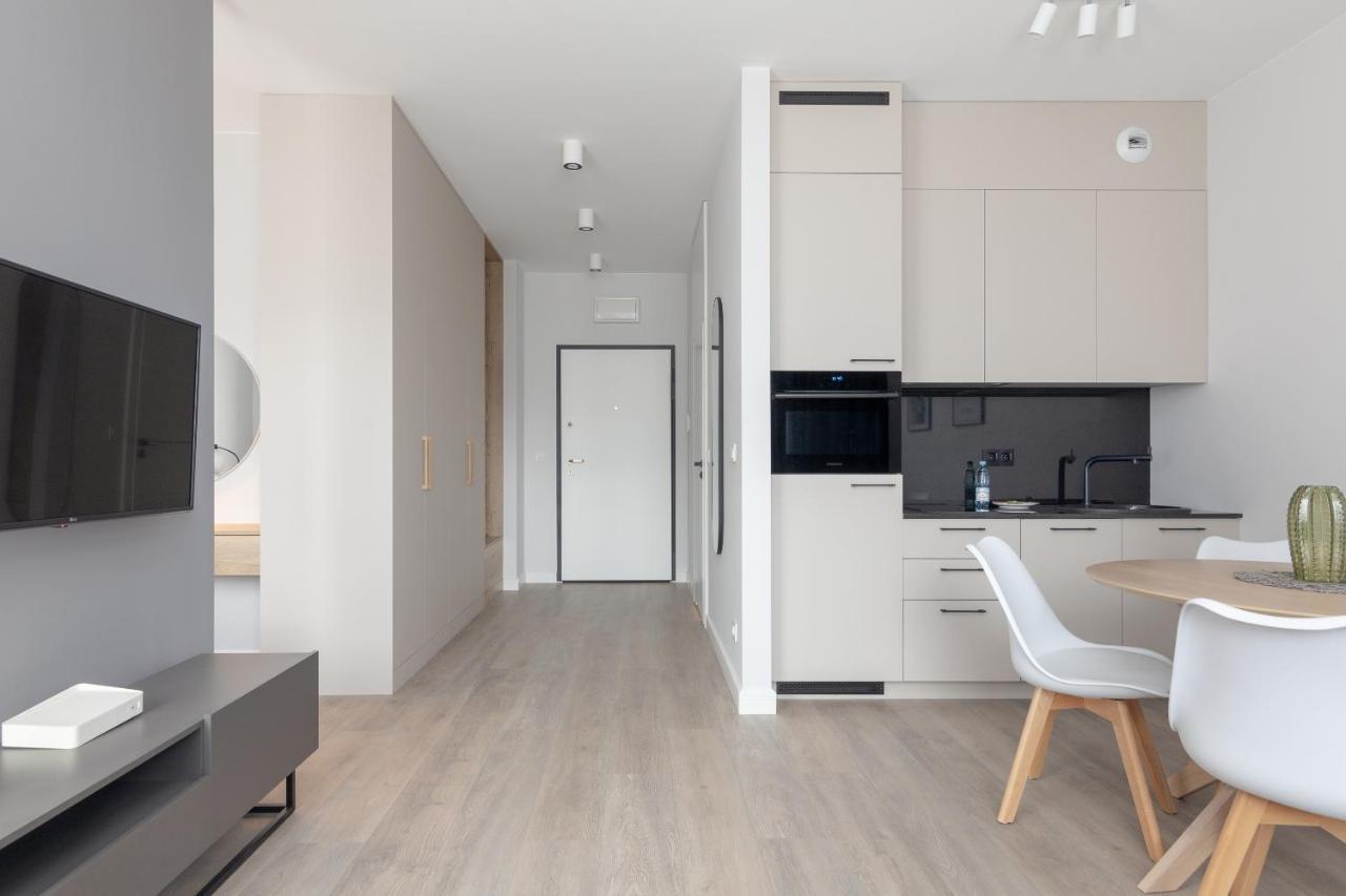 Warsaw Spire Stylish Apartament Екстериор снимка