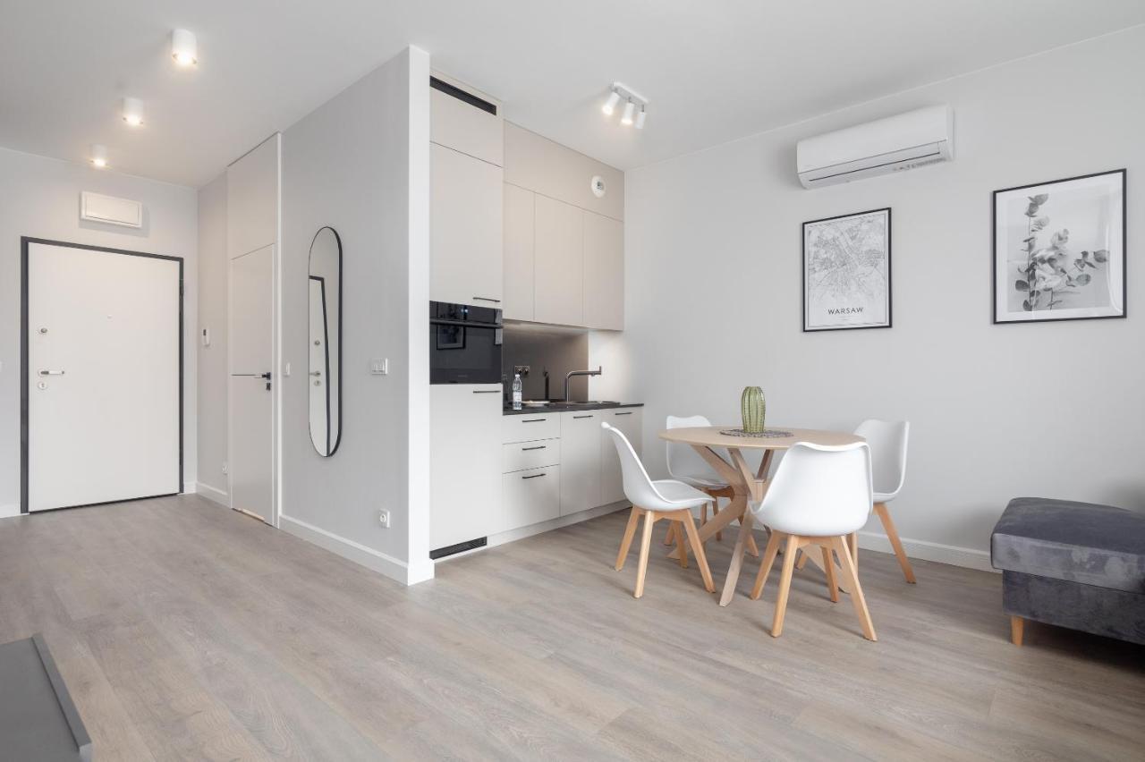 Warsaw Spire Stylish Apartament Екстериор снимка